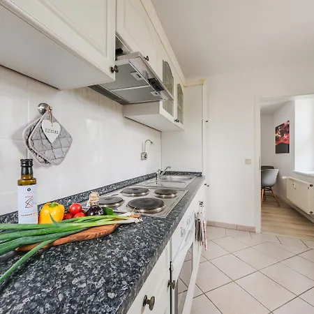 Harztraeume 3 - Fuer Familie & Freunde Mit Wlan, Parkplatz & Sitzplatz Im Gruenen I Busanbindung & Self Check-in 아파트 베르니게로데