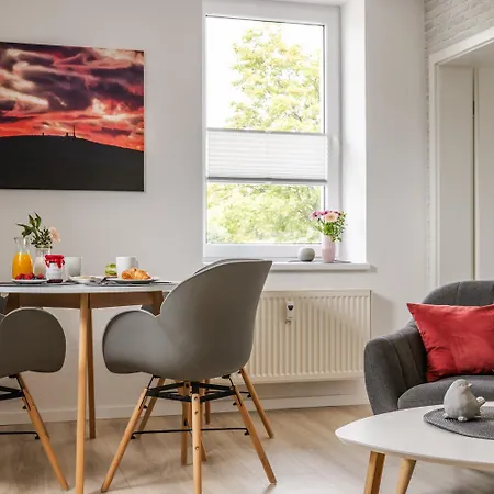 Harztraeume 3 - Fuer Familie & Freunde Mit Wlan, Parkplatz & Sitzplatz Im Gruenen I Busanbindung & Self Check-in 아파트 *